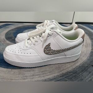 Nike Court Vision Lo Women’s